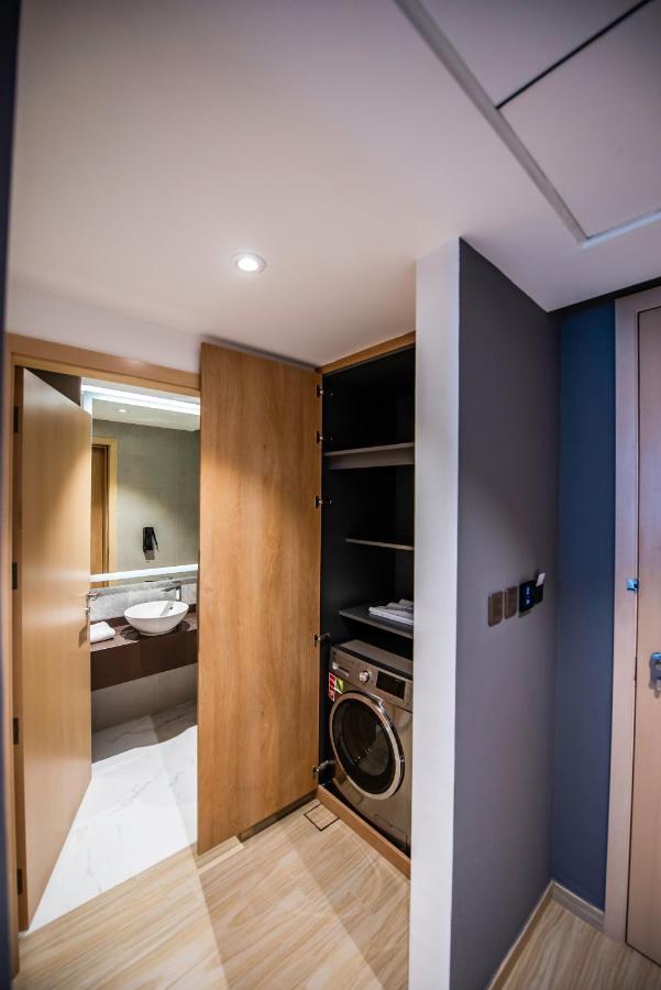 La Vie Gardens Hotel Apartments Dubai Exterior photo