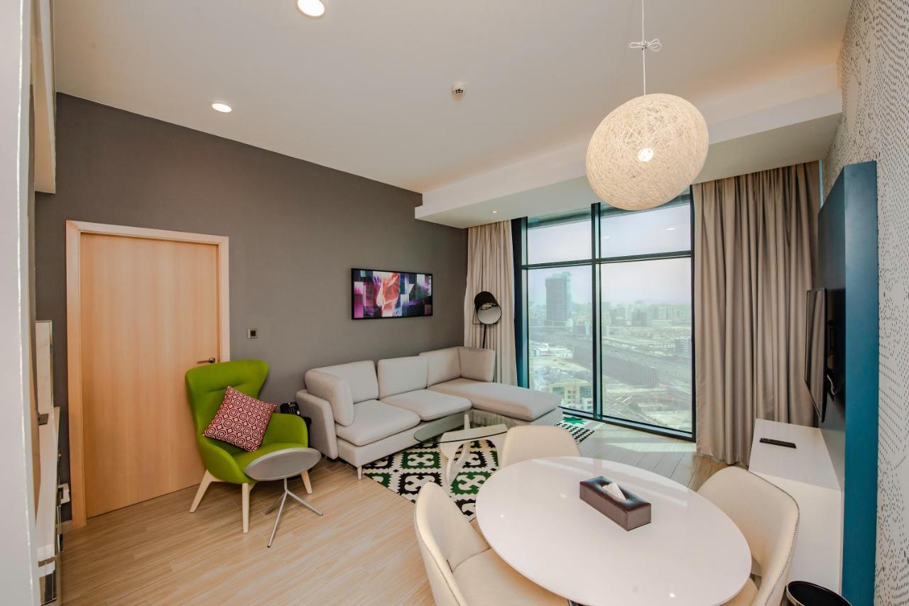 La Vie Gardens Hotel Apartments Dubai Exterior photo
